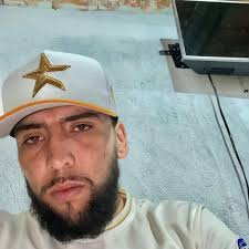 Chale ya hasta cerraron la feria y yo sigo aquí en el tráfico de la Juárez  😩