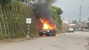 Meghalaya established as a state within the republic of india in 1972 by carving out of assam the districts garo hills meghalaya is reputecf to contain the location with the world's largest rainfall. Wglrzp E1ziaem