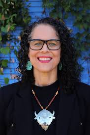 Kendra Clements's Instagram, Twitter & Facebook