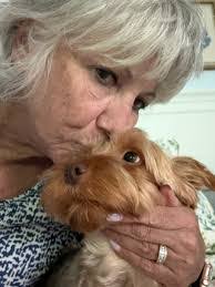 Jennette Richardson's Instagram, Twitter & Facebook