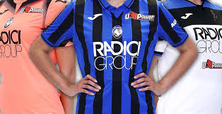 Atalanta bergamo trikot gr l in bayern erlangen ebay kleinanzeigen from i.ebayimg.com последние твиты от atalanta b.c. Atalanta 19 20 Trikots Veroffentlicht Nur Fussball
