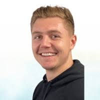 60+ perfiles de «Charles Hacker»