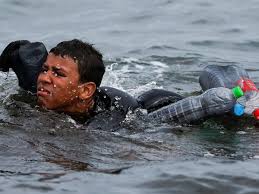 Acompanhe conosco os principais lances da partida entre espanha e marrocos, válida pela última. De Marrocos A Espanha Por Que Imigrantes Estao Nadando Ate A Europa