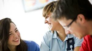 Learners of English, prepare to laugh in university seminars