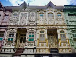 What must have been a modern, classy, upmarket neighbourhood 200 years back, is now a picture of neglect and sure signs of deterioration is already visible in the peeling paint, broken window panes, and cracking wood surfaces. Adrian Yekkes Sidhpur S Bohra Havelis A Gujarat Secret