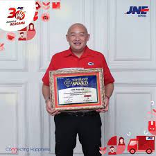 Jne sorogenen facebook / v'jné co. Jne Sorogenen Gegara Unggah Video Ulang Tahunnya Jne Diboikot Masyarakat Media3 Id Cek Ongkos Kirim Pengiriman Jne Express J T Pos Indonesia Tiki Dan Tarif Ongkir Paket Wahana Pandu Sicepat Lion Parcel