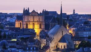 Le petit comptoir est ouvert du mardi au. 9 Best Restaurants In Poitiers Updated 2019