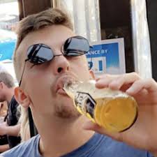 Stream Louie Pulvino