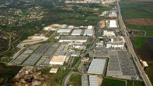 A sonae mc negou hoje que as suas instalações na azambuja, no distrito de lisboa, sejam um segundo o administrador, nesse grupo de trabalhadores infetados estão funcionários da sonae mc. Mais De 40 Trabalhadores Com Covid 19 Na Sonae Em Azambuja