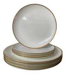 Sets a chic scene for all your meals. Tiffany Co Bone China Gold Trim Dinner Plates Set Of 8 Chairish