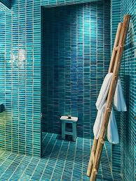 Le carrelage métro dans vos salles de bains pour un esprit urbain. Carrelage Bleu Canard Venus Et Judes