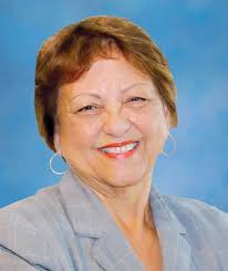 Molokai candidates for council offer contrast