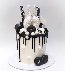 Black And White Drip Cake For Men Black White Drip Birthday Cake Drip Cakes Cake Birthday Cake For Daughter