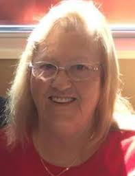 Sue Sams's Instagram, Twitter & Facebook