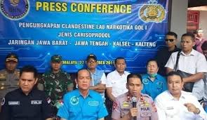 Di tasikmalaya, rumah produksi pcc. Bareskrim Dan Bnn Bongkar Pabrik Sumpit Produksi Narkoba Di Tasikmalaya Jutaan Pil Pcc Diamankan Inilah Online