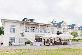 Resort Schwielowsee Werder Freie Trauung Im Eventcenter Hochzeitslocation Sommerhochzeit Hochzeitsfotograf
