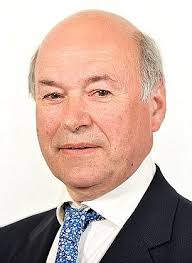 Ministers warn that breeding pugs is 'self-indulgent'