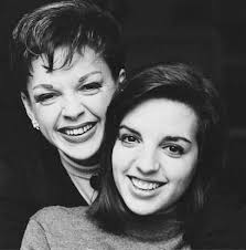 Judy garland & liza minelli. Judy Garland Liza Minnelli 35 Portraits Of Famous Mothers And Daughters Purple Clover