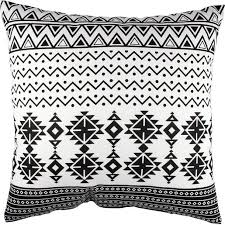 Coussin Boheme La Foir Fouille En 2020 Housse De Coussin Coussin Housses