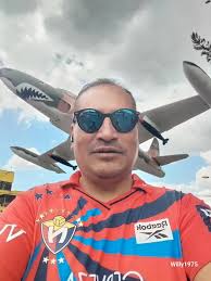 Videos de William Duque🇪🇨♐ (@williamduque1975) con “Orgullo Nacional  (feat. Gonza Ferrer)