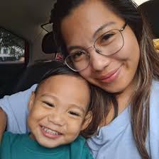 Yep, all these for just P269. 😉 👌 Get the Original King Feast for 2  delivered via Messenger, #2-22-22, Grab Food, and Foodpanda! 🛵🍔👑