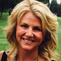 Traci Hansen's Instagram, Twitter & Facebook