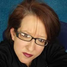 How to clear green-tinged pool water caused by copper from well water?