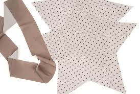 Sie können aber auch jedes andere feste papier dafür nehmen. Kostenlose Anleitung Himmlisches Sternkissen Nahen