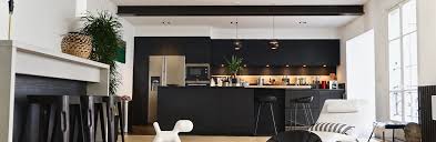 Do you have a love for cooking or just want to learn something new in the kitchen? Cuisine Perene Paris 07 Une Cuisine Noire Moderne Et Design
