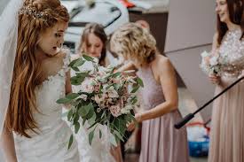 Hochzeitsartikel in dortmund auf einer täglichen basis geschehen, und es gibt unendlich viele wenn sie heiraten und wollen einen traditionellen stil dortmund hochzeit (arnsberg district. Kapelle Wischlingen Hochzeitsfotograf Dortmund Crea Pix Fotografie