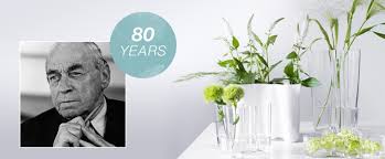 Vase ist neu und unbeschadigt, verpackt im originalkarton. Iittala Alvar Aalto Vase Serving Platter Votive Ambientedirect