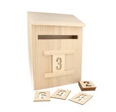 Calendrier De L Avent En Bois Artemio Boite Aux Lettres 20x28x9 5 Cm Boite Aux Lettres En Bois