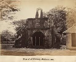 Sejarah melaka bermula dengan pengasasan kesultanan melaka oleh parameswara, seorang bangsawan srivijaya dari palembang, pada tahun antara 1400 hingga 1403. A Famosa Wikipedia Bahasa Melayu Ensiklopedia Bebas