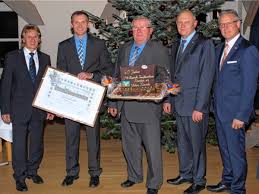 168 views · may 15. Mitarbeiter Der Vr Bank Taufkirchen Dorfen Geehrt Region Muhldorf