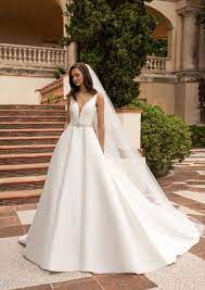 Check spelling or type a new query. Schlichte Brautkleider Avinia