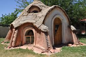 Tiny House Listings Tiny Houses For Sale And Rent In 2020 Earth Bag Homes Earth Homes Earthship Home