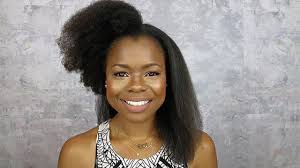 Les cheveux crépus sont les cheveux dit types 4a à 4c. Comment Limiter Le Shrinkage Ou Retrecissement Du Cheveu Crepu