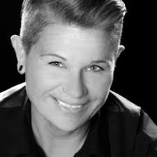 Lori Penner's Instagram, Twitter & Facebook