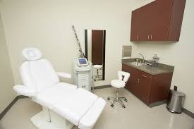 Plastic Surgeon El Paso Tx Southwest Plastic Surgery Medical Office Decor Plastic Surgeon Office Plastic Surgery