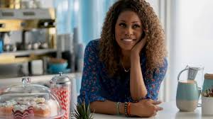 A young woman, traumatized by a tragic event in her past, seeks out vengeance against those who crossed her path. Promising Young Woman 2020 Photo Gallery Imdb