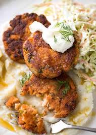 If you enjoy seafood, salmon cakes can be a tasty new way to enjoy a fish dinner. Salmon Patties Recipetin Eats
