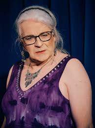 Grace Statton (@syncgracie) performing her original work and pieces by  @freddiehaberfellnerwriter and Emma Frankland in @queertheatreuk's OutCast  Showcase of Queer Actors and Writing at @the2brewers, directed by  @mrandrewkeates. If you're a queer