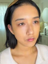 Elsa Yan Make Up Artist