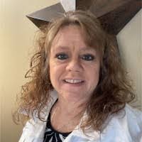 Janet Daniels's Instagram, Twitter & Facebook