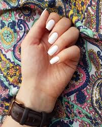 18 Cute Summer Nail Designs To Copy Right Now With Images White Summer Nails Nail Designs Summer Bright Summer Nails