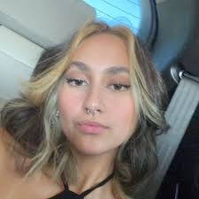 sarah borja (@sawahborja)