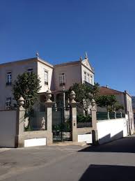 Localizado em vale de cambra, o hotel quinta do progresso é um adorável hotel histórico, situado nesta pitoresca cidade mercantil. Municipio De Vale De Cambra Santa Casa Da Misericordia De Vale De Cambra