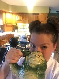 Get ready to grab these Star Wars Starbucks mugs this morning.