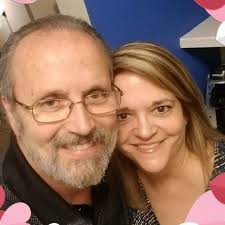 Can you use the pool at Hawaiian Inn if you are spending money at the Tiki?