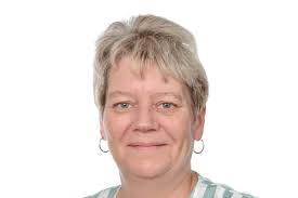 Four Northampton teaching heroes awarded for being 'outstanding' at their  job